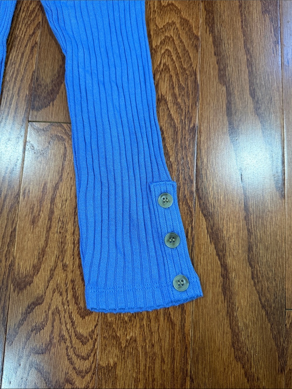 LOFT Ribbed Button Cuff Stretch Top Size L - Picture 3 of 6